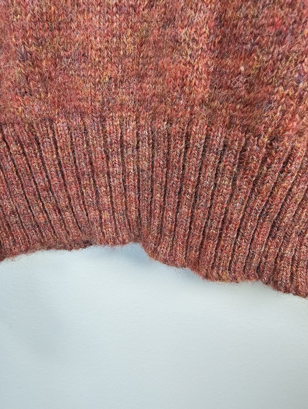 VTG Lands' End Mens M 38-40 Red Speckled Crewneck Sweater Shetland Wool Made UK - Picture 5 of 9